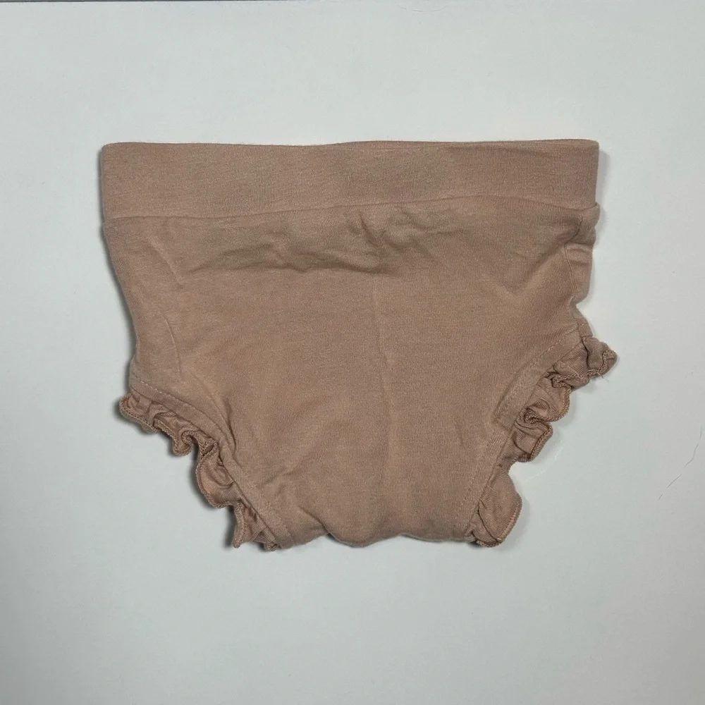 Larkspur Baby Tan Ruffle Diaper Cover Size 6-12M
